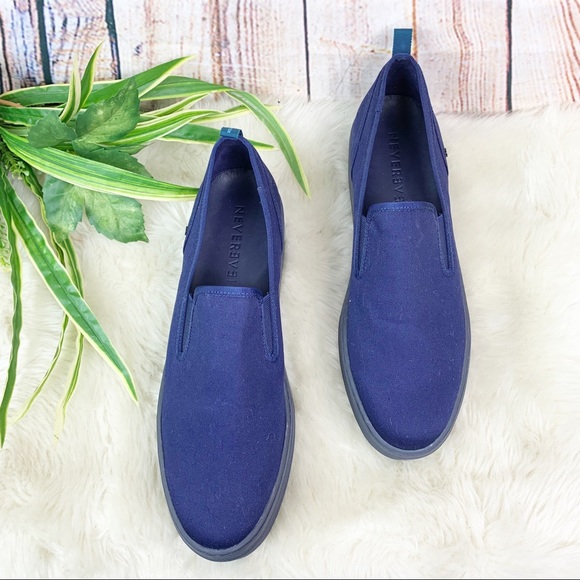 nevereven platform sneaker